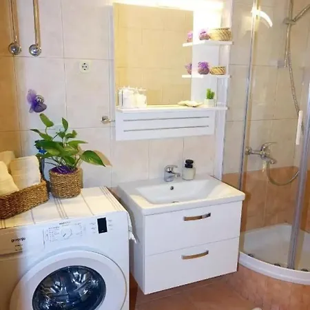 Ljubav Apartamento Makarska