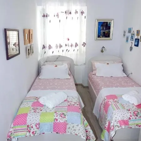 Ljubav *