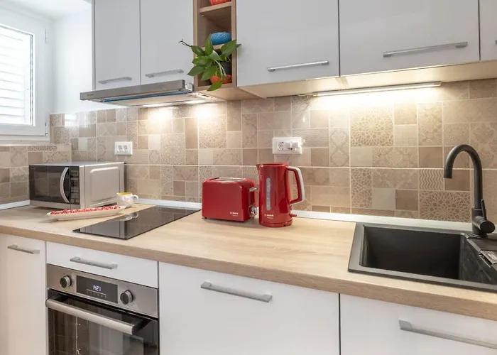 Ljubav * Макарска